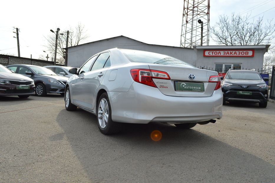 Продам Toyota Camry Hybrid 2013 года в Одессе