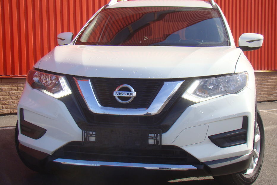 Продам Nissan Rogue SV AWD 2018 года в Одессе