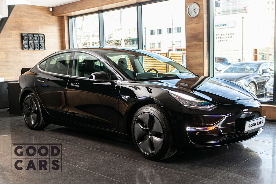 Продам Tesla Model 3 Long Range Dual Motor  2019 года в Одессе