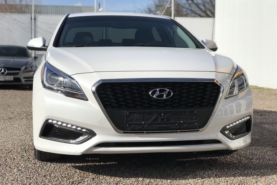 Продам Hyundai Sonata Hybrid Limited 2015 года в Одессе