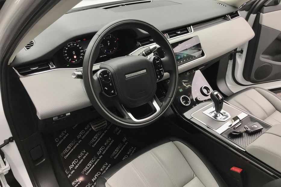 Продам Land Rover Range Rover Evoque R-DYNAMIC 2019 года в Киеве