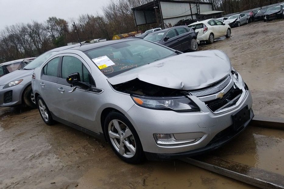 Продам Chevrolet Volt 2012 года в Одессе