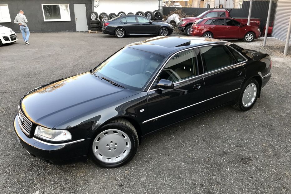 Продам Audi A8 W12 Quattro Long EXCLUSIVE 2002 года в Киеве