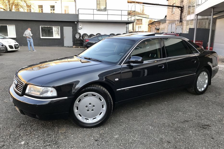 Продам Audi A8 W12 Quattro Long EXCLUSIVE 2002 года в Киеве