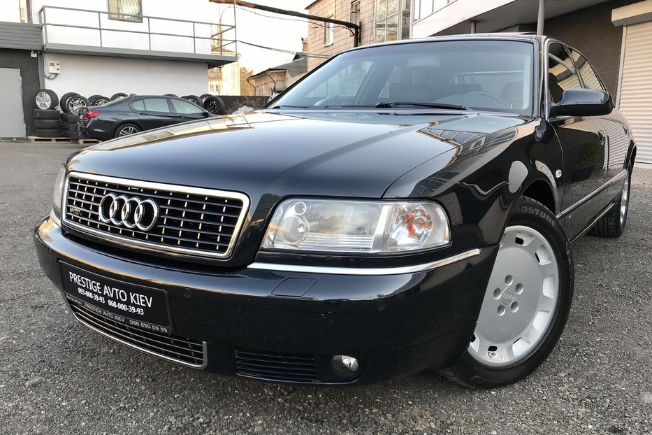 Продам Audi A8 W12 Quattro Long EXCLUSIVE 2002 года в Киеве