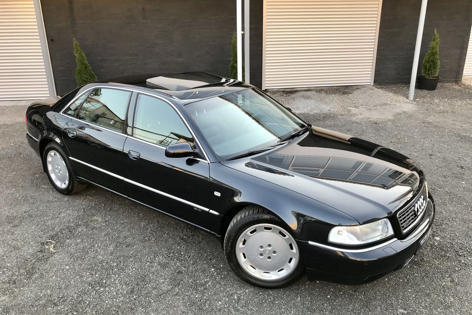 Продам Audi A8 W12 Quattro Long EXCLUSIVE 2002 года в Киеве