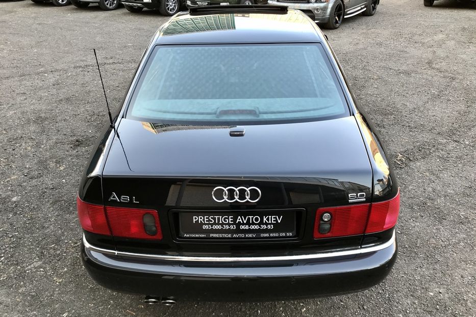 Продам Audi A8 W12 Quattro Long EXCLUSIVE 2002 года в Киеве