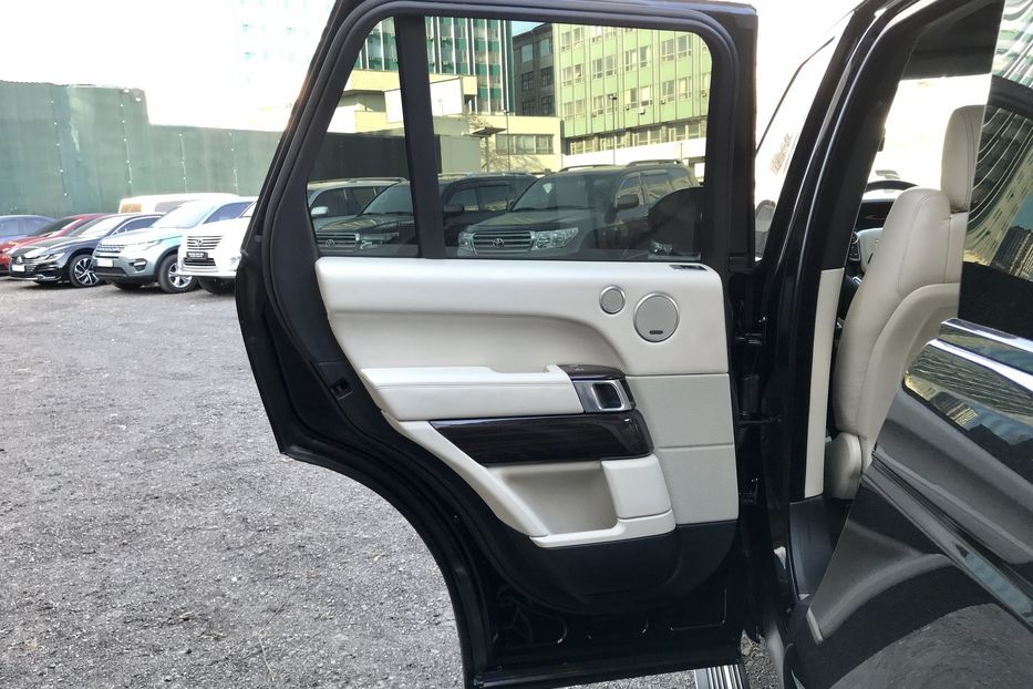 Продам Land Rover Range Rover STARTECH Официальный  2013 года в Киеве