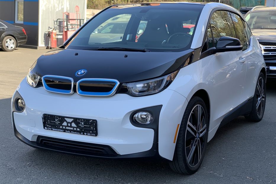 Продам BMW I3 94 Ah 2016 года в Киеве