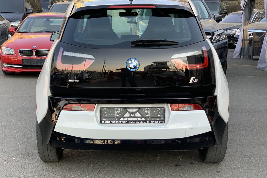Продам BMW I3 94 Ah 2016 года в Киеве