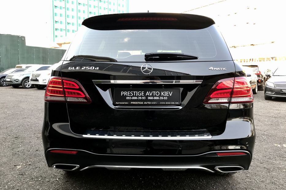 Продам Mercedes-Benz GLE-Class 250d AMG 4-MATIC Официальный 2016 года в Киеве