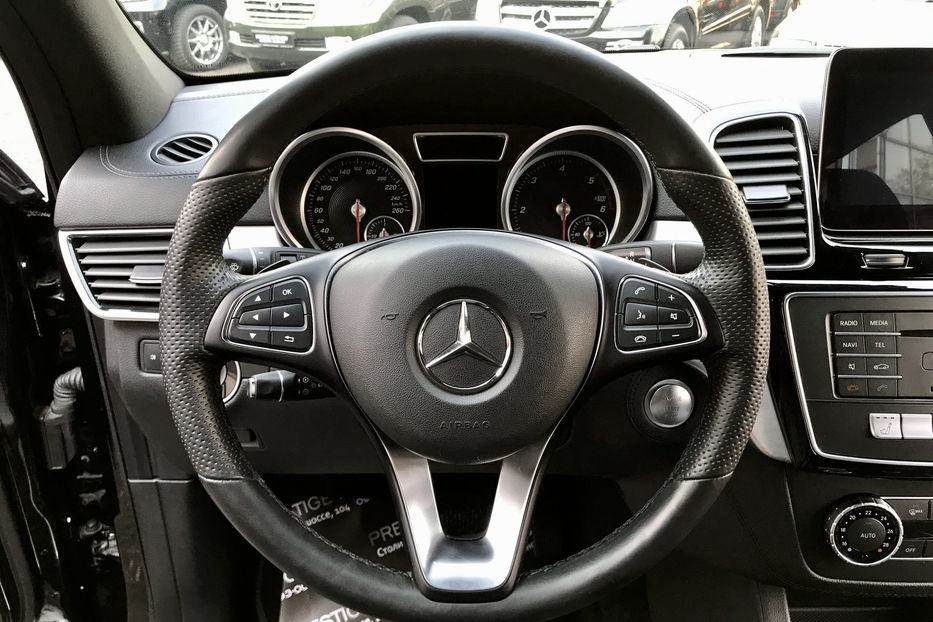 Продам Mercedes-Benz GLE-Class 250d AMG 4-MATIC Официальный 2016 года в Киеве