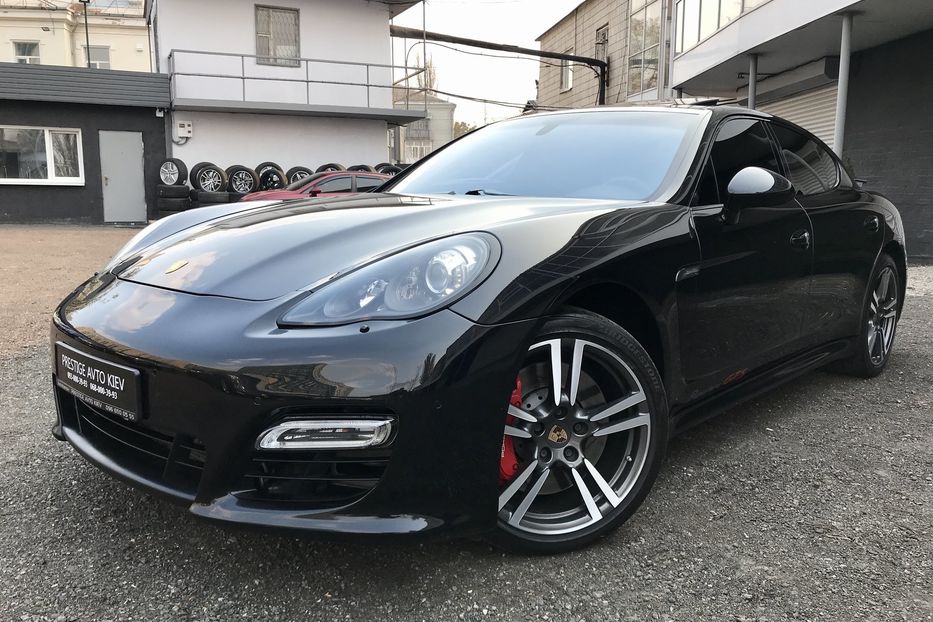 Продам Porsche Panamera GTS Официал 2012 года в Киеве