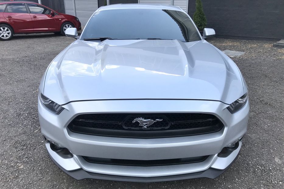 Продам Ford Mustang 2016 года в Киеве