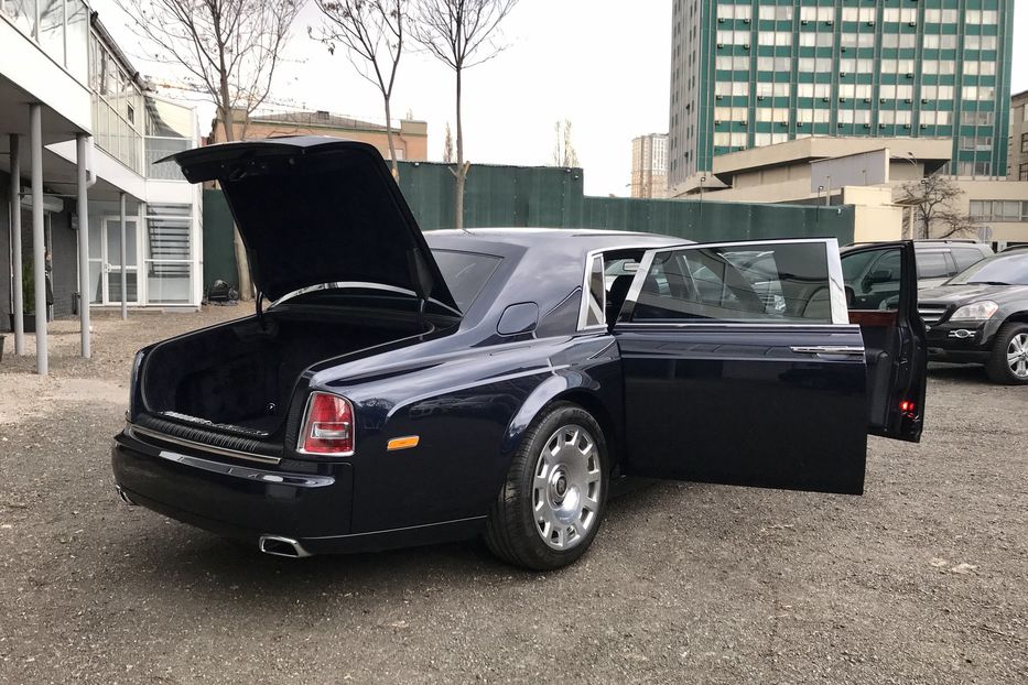 Продам Rolls-Royce Phantom VII Extended Wheelbase Series II 2013 года в Киеве