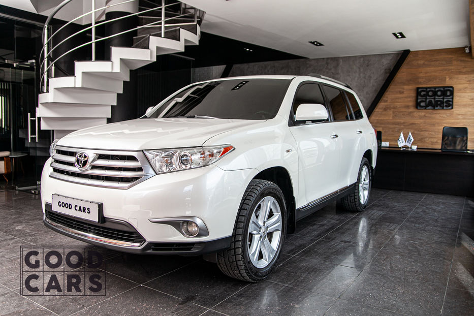 Продам Toyota Highlander Official 2012 года в Одессе