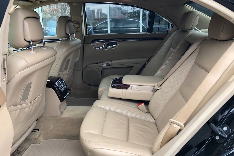 Продам Mercedes-Benz S-Class diesel 350 4matic long 2010 года в Киеве