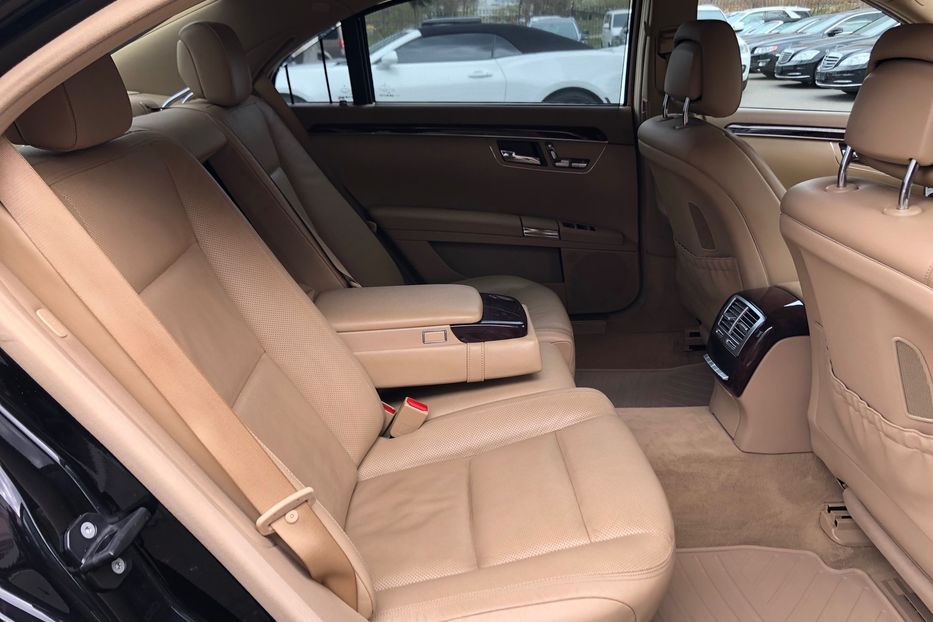 Продам Mercedes-Benz S-Class diesel 350 4matic long 2010 года в Киеве