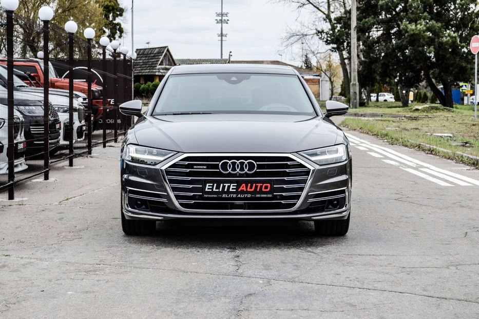 Продам Audi A8 55 TFSI Quattro 2018 года в Киеве