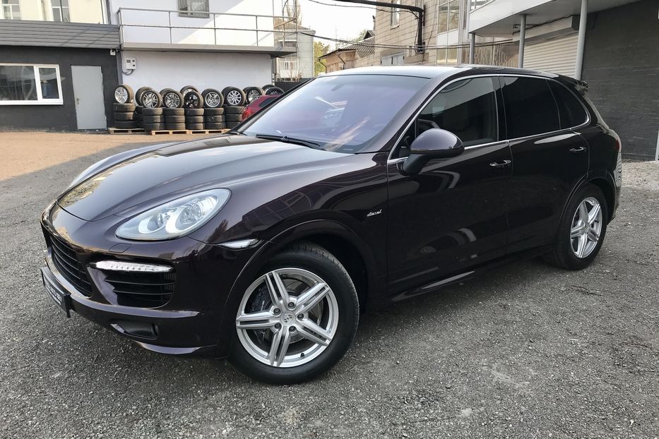 Продам Porsche Cayenne Diesel GTS style 2011 года в Киеве