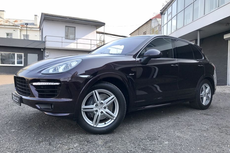 Продам Porsche Cayenne Diesel GTS style 2011 года в Киеве