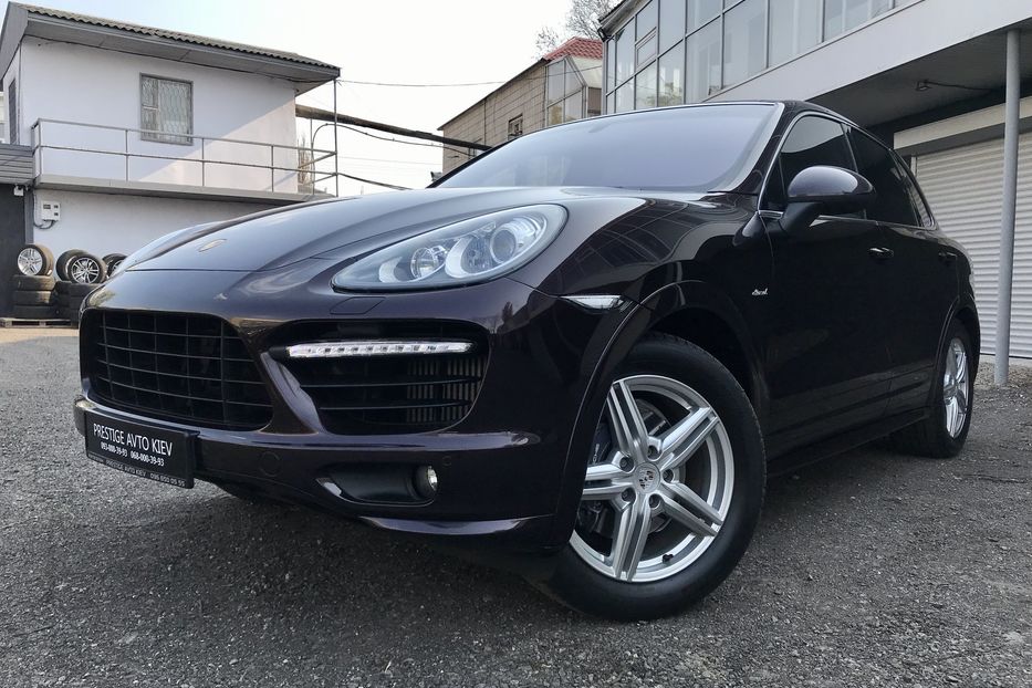 Продам Porsche Cayenne Diesel GTS style 2011 года в Киеве