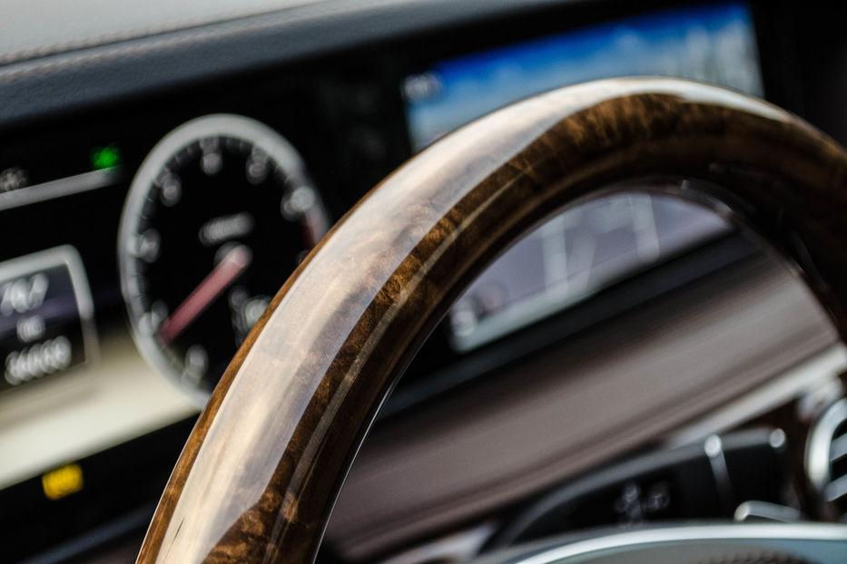 Продам Mercedes-Benz S-Class 500 AMG Long 2014 года в Киеве