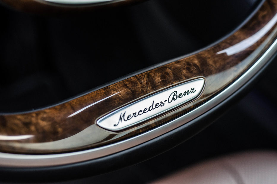 Продам Mercedes-Benz S-Class 500 AMG Long 2014 года в Киеве