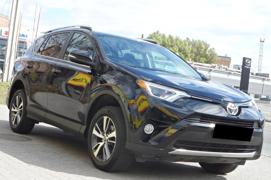 Продам Toyota Rav 4 2016 года в Днепре