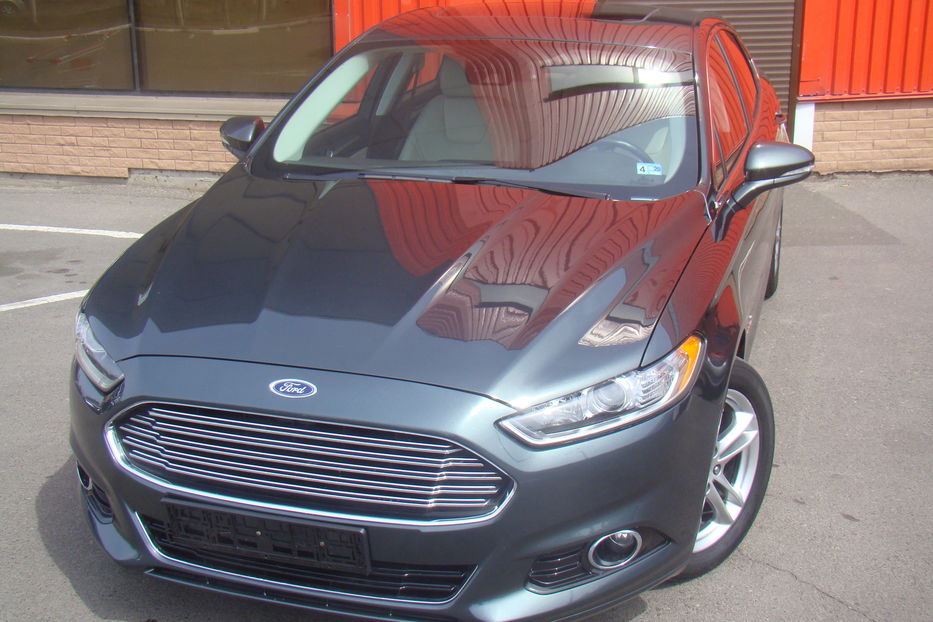 Продам Ford Fusion HYBRIDE TITANIUM 2016 года в Одессе