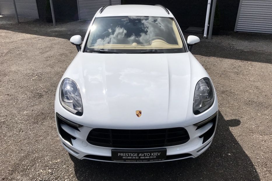 Продам Porsche Macan GTS Официальный 2016 года в Киеве