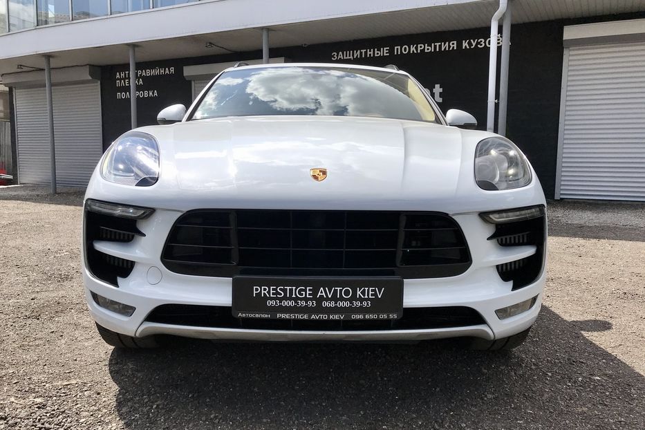 Продам Porsche Macan GTS Официальный 2016 года в Киеве