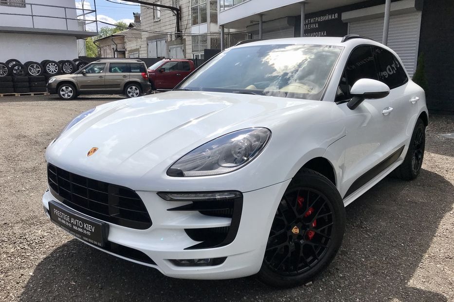 Продам Porsche Macan GTS Официальный 2016 года в Киеве