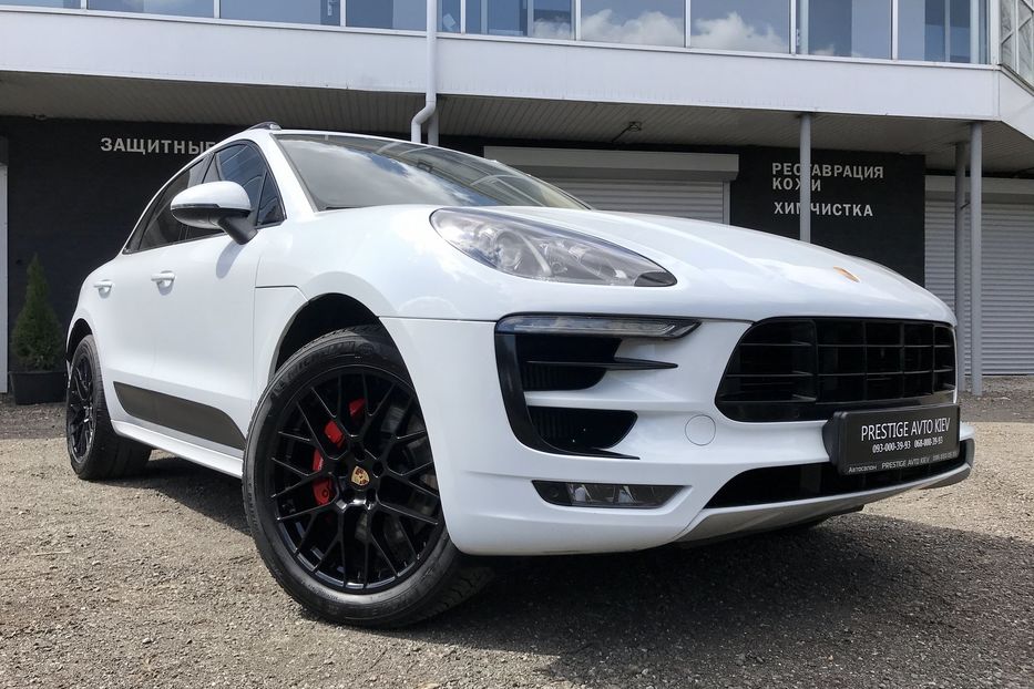 Продам Porsche Macan GTS Официальный 2016 года в Киеве