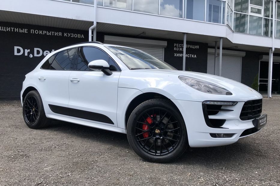 Продам Porsche Macan GTS Официальный 2016 года в Киеве