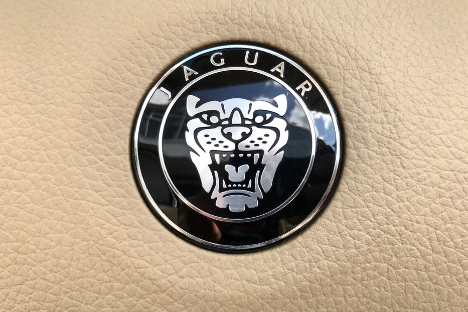 Продам Jaguar XKR CONVERTIBLE Официал 2008 года в Киеве
