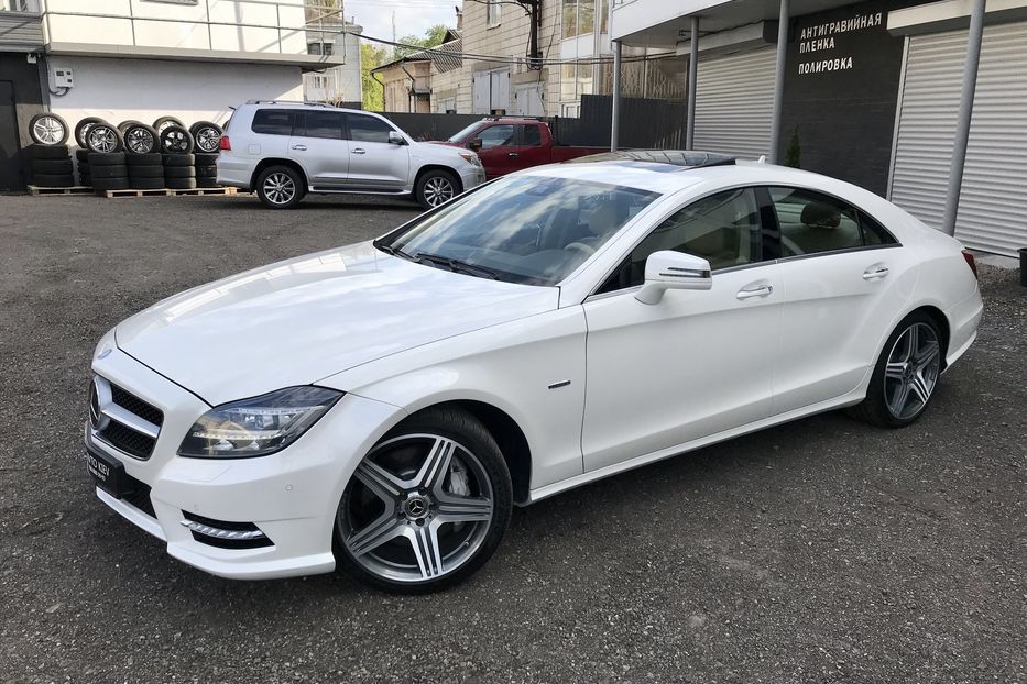 Продам Mercedes-Benz CLS-Class 500 4 Matic AMG 2013 года в Киеве