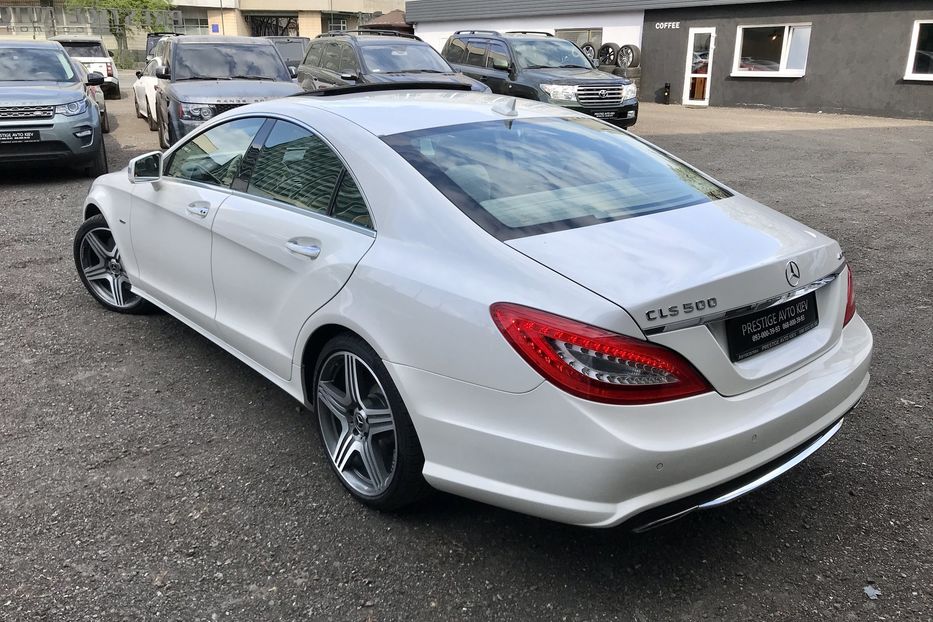 Продам Mercedes-Benz CLS-Class 500 4 Matic AMG 2013 года в Киеве