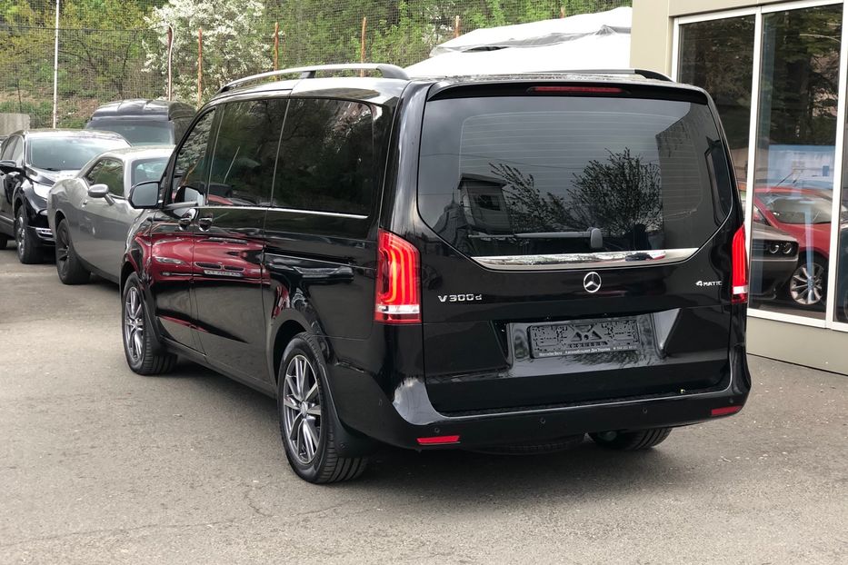 Продам Mercedes-Benz V-Class 300d 4matic 2019 года в Киеве