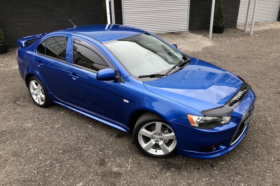 Продам Mitsubishi Lancer X 2014 года в Киеве