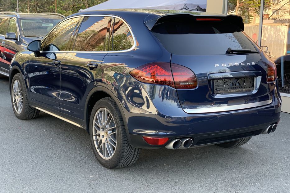 Продам Porsche Cayenne Turbo 2011 года в Киеве