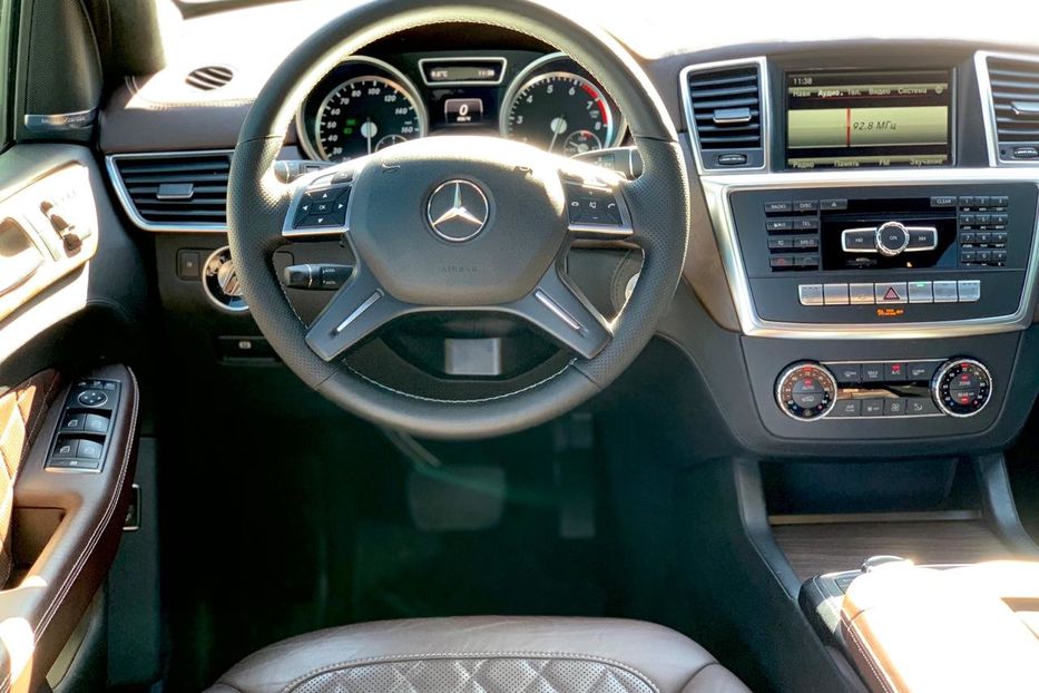 Продам Mercedes-Benz GL-Class 450 Style 63 AMG 2015 года в Киеве