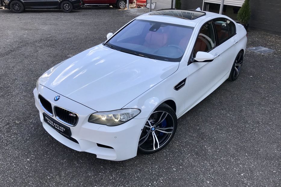 Продам BMW M5 2012 года в Киеве