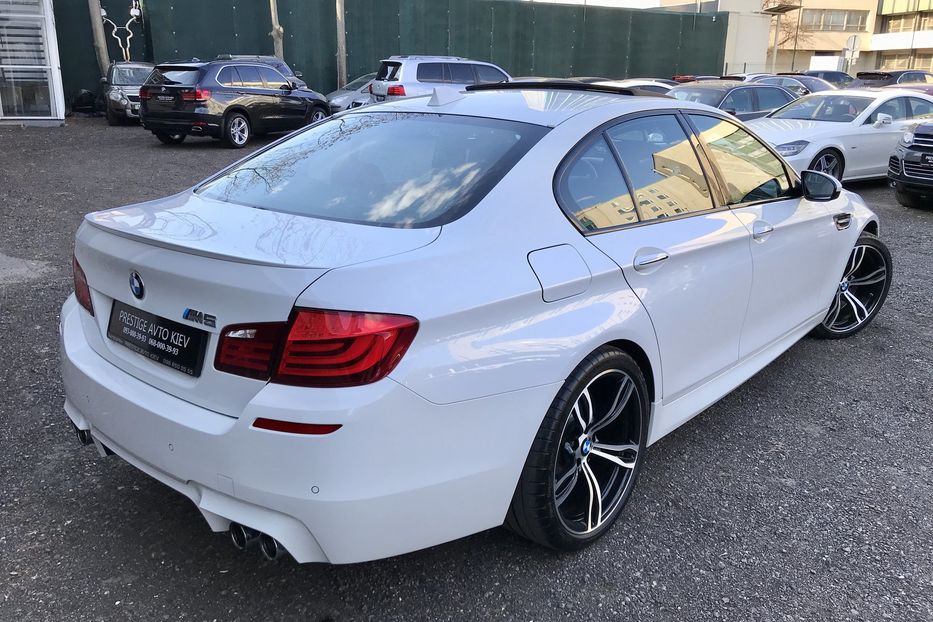 Продам BMW M5 2012 года в Киеве