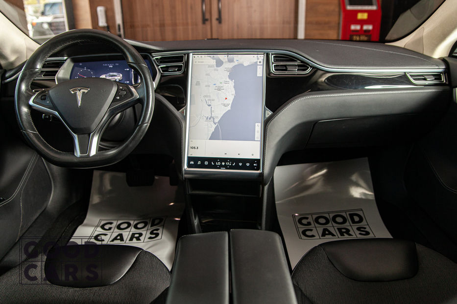 Продам Tesla Model S 70 320л.с 2015 года в Одессе