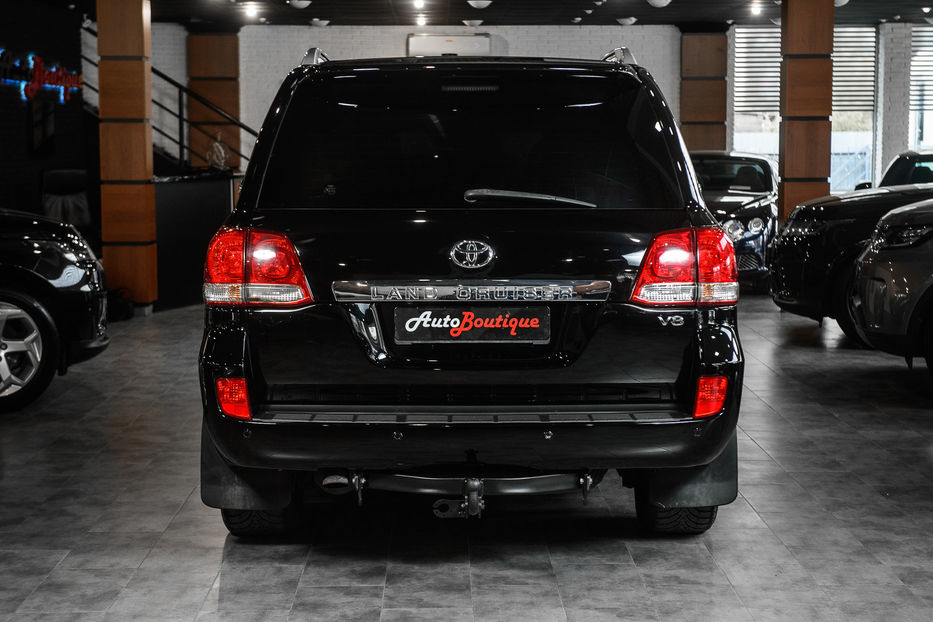 Продам Toyota Land Cruiser 200 2011 года в Одессе