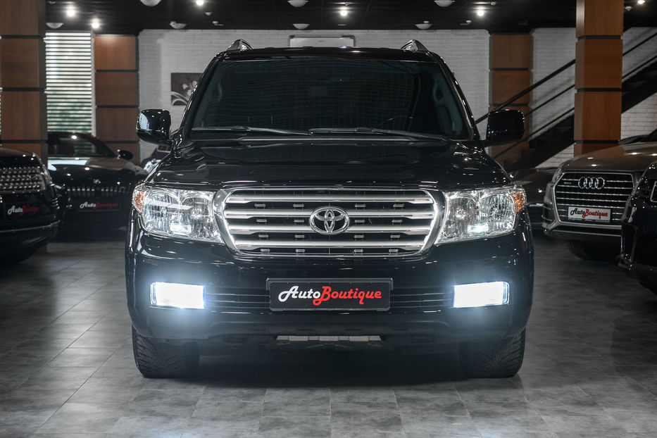 Продам Toyota Land Cruiser 200 2011 года в Одессе