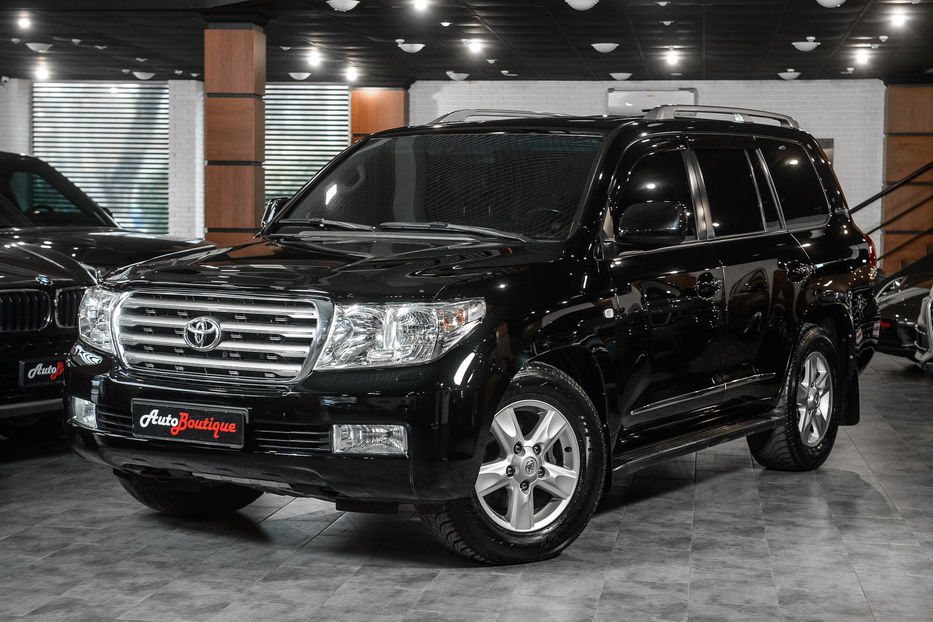 Продам Toyota Land Cruiser 200 2011 года в Одессе