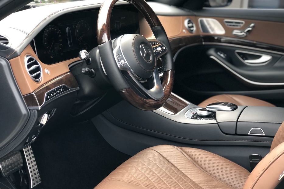 Продам Mercedes-Benz S-Class 560 4matic AMG\\\ 2017 года в Киеве