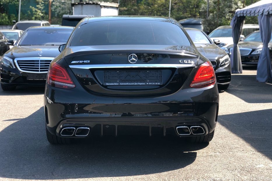 Продам Mercedes-Benz C-Class 6.3s///AMG 2020 года в Киеве